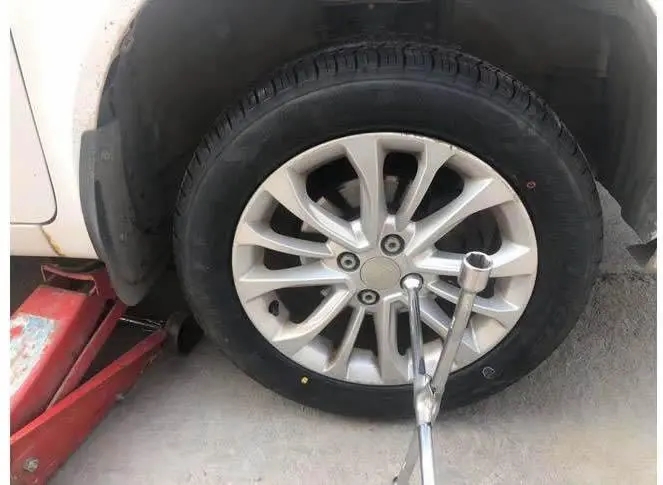 1733541522304933.jpg 补胎21.jpg