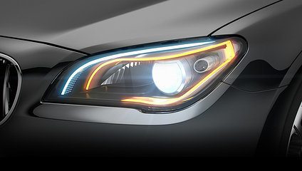 1734749924439449.jpg 车灯.jpg